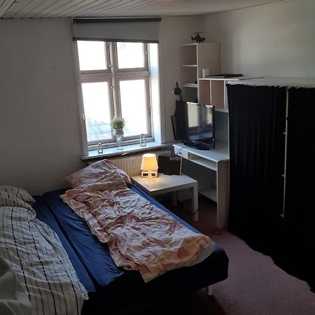 Rundvejen Guest House Ålborg Exteriör bild