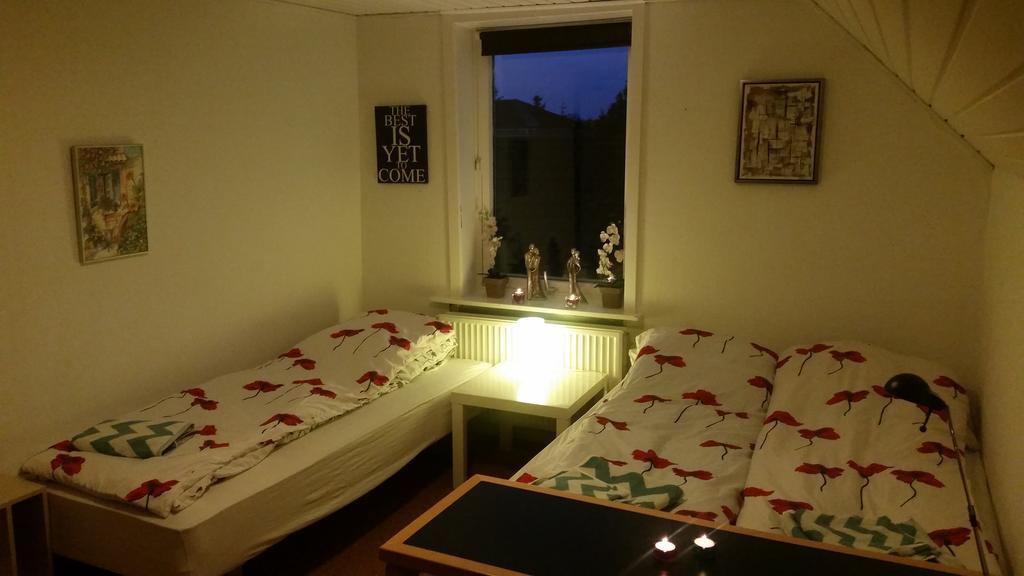 Rundvejen Guest House Ålborg Exteriör bild